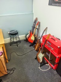 David Lockes Guitar Tuition   Guildford, Surrey 1165015 Image 1