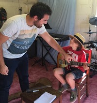 Guitar Lessons with Josh James 1172946 Image 4