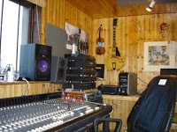 OAK BARN STUDIOS LOOK ON UTUBE BOB SKINNER BLUE MOON Have your old records turned into cds 1177996 Image 1