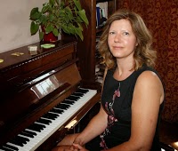Piano with Samantha Kember 1168461 Image 1