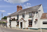 The Churchill Arms 1170338 Image 2