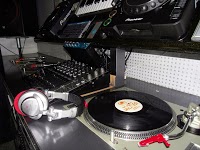 The DJ School 1169811 Image 1