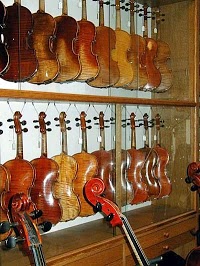 The Violin Shop 1165790 Image 2