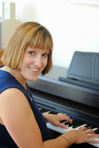 Leanne Farley  Pianist for all Occasions 1174728 Image 1